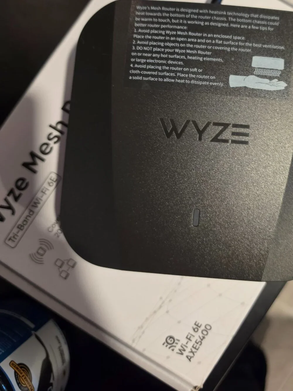 Wyze pro router - Picture 2 of 2